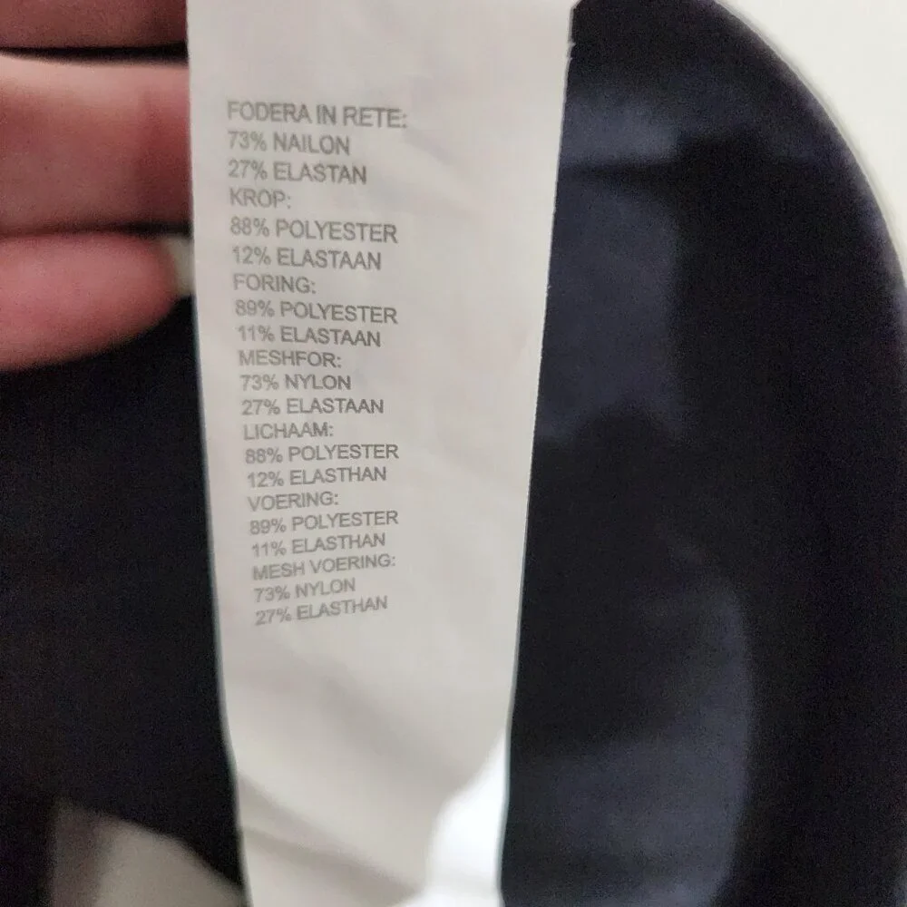 Fabletics Sports Bra Womens Medium Black On-the-Go Mid Medium Impact Racerback
